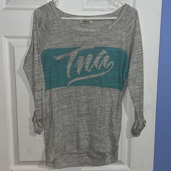 TNA long sleeve - Picture 1 of 1